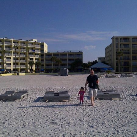 Alden Suites - A Beachfront Resort St. Pete Beach Exterior photo