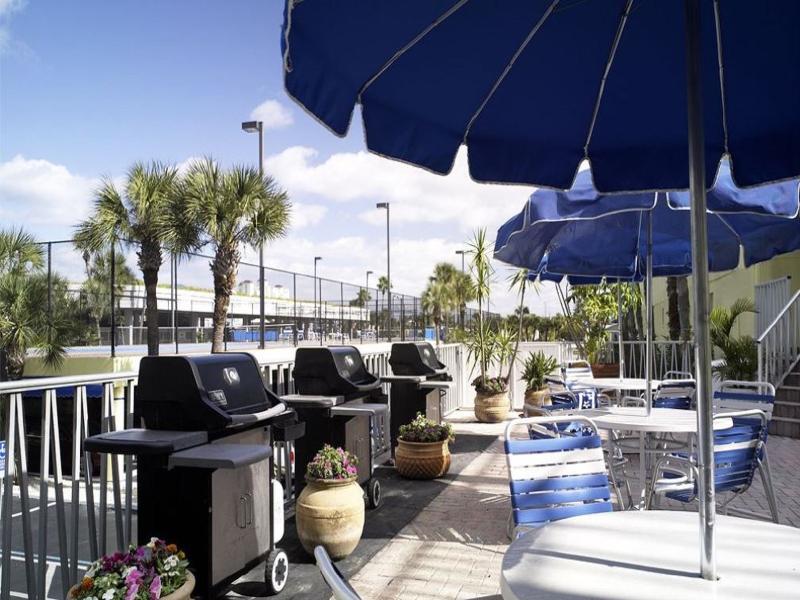 Alden Suites - A Beachfront Resort St. Pete Beach Exterior photo